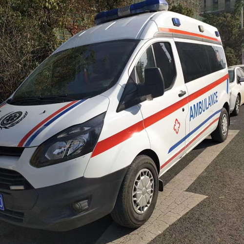 东区品质救护车出租,为您的健康出行负责